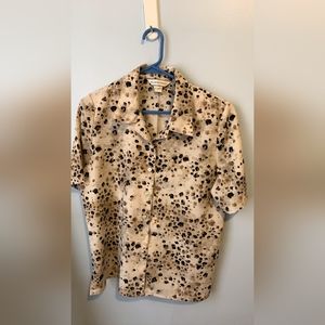 😎 Allison Daley beige and brown blouse